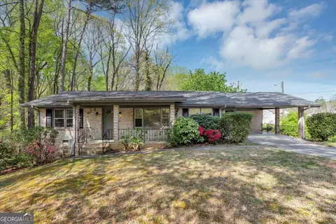 9258 Westview Dr SW, Covington, GA 30014