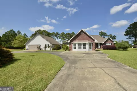 399 Pine Bluff Rd, Eastman, GA 31023