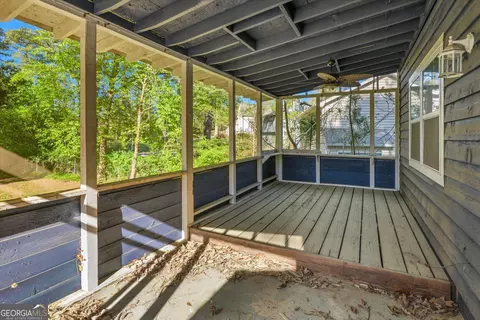 Exterior - 6921 Babbling Brook Dr, Rex, GA 30273 photo 6 of 9