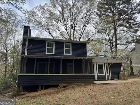 Exterior - 6921 Babbling Brook Dr, Rex, GA 30273 photo 4 of 9