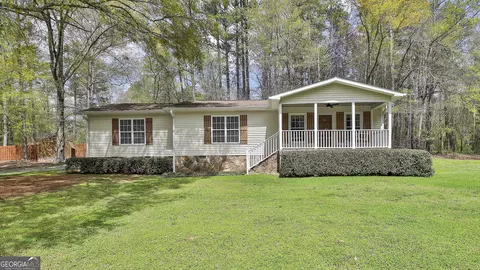 168 Burnham Rd, Newnan, GA 30263