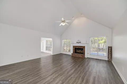 249 Edenwylde Ct, Hampton, GA 30228 photo 2