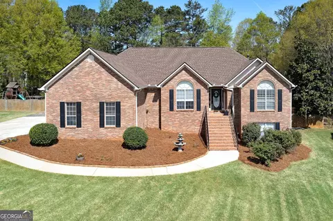 249 Edenwylde Ct, Hampton, GA 30228