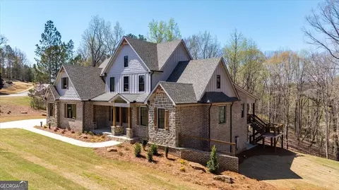 Exterior - 100 Forest Pl, Forsyth, GA 31029 photo 3 of 12