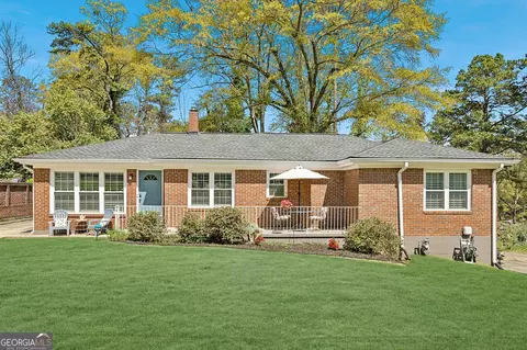 2608 Glenvalley Dr, Decatur, GA 30032