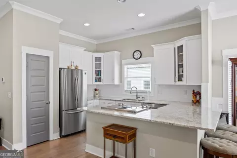 Kitchen - 5124 N Pratt St, Covington, GA 30014 photo 2 of 4