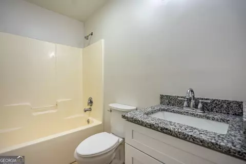 Bath - 1206 Pool Mill St, Lagrange, GA 30241 photo 1 of 2