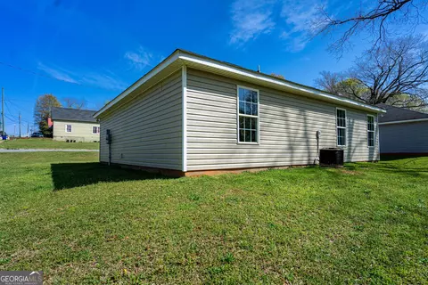Exterior - 1206 Pool Mill St, Lagrange, GA 30241 photo 3 of 3