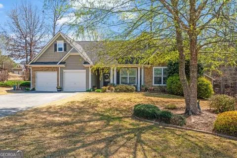 11 Caspian Ct, Dallas, GA 30132