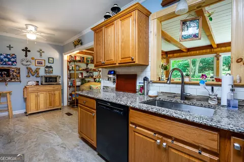Kitchen - 218 Westwood Dr, Lagrange, GA 30240 photo 3 of 3