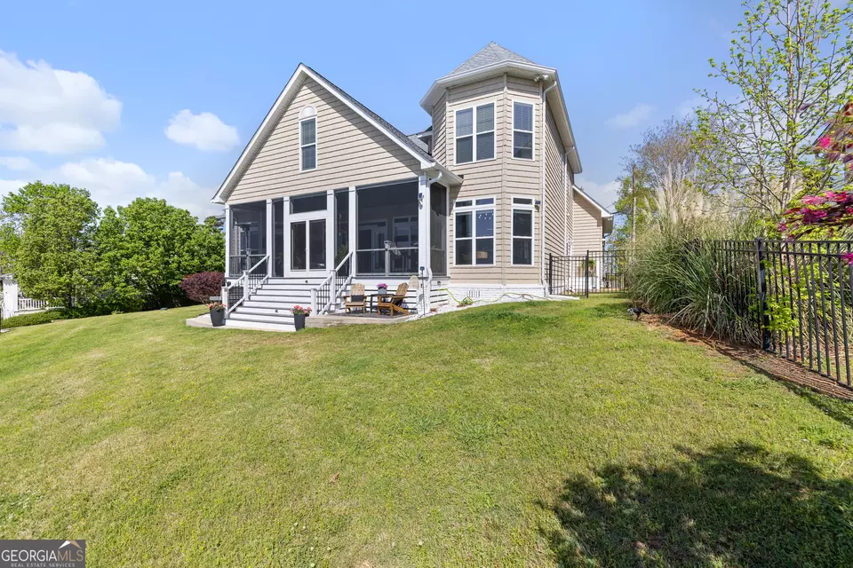 Exterior - 256 Erin Shores Dr, Sparta, GA 31087 photo 4 of 14