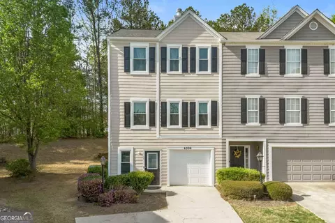 4306 Thorngate Ln, Acworth, GA 30101
