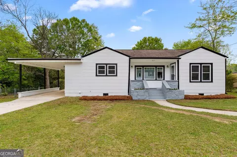 407 Taylor St, Barnesville, GA 30204