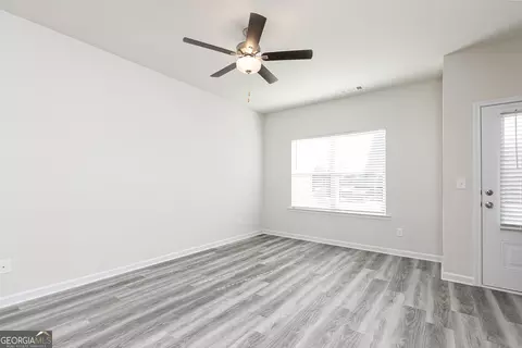 Living - 257 Rooker Dr, Lagrange, GA 30241 photo 2 of 2