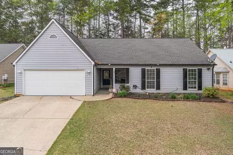 470 Paris Dr, Lawrenceville, GA 30043