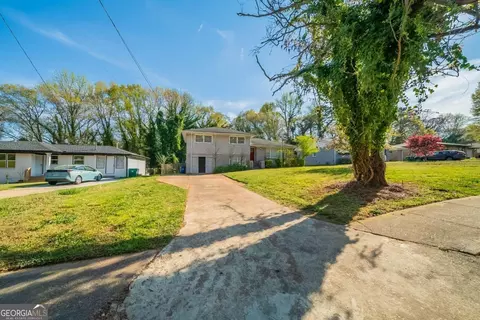 2628 Miriam Ln, Decatur, GA 30032