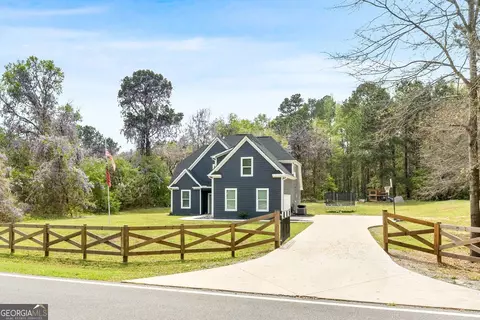 1046 Rose Hill Rd, Meansville, GA 30256