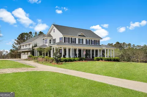 748 Adabelle Rd, Register, GA 30452
