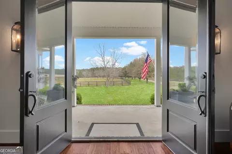 Entry Way - 748 Adabelle Rd, Register, GA 30452 photo 1 of 3