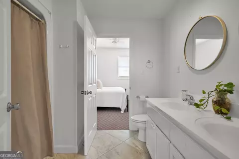 Bath - 748 Adabelle Rd, Register, GA 30452 photo 8 of 8