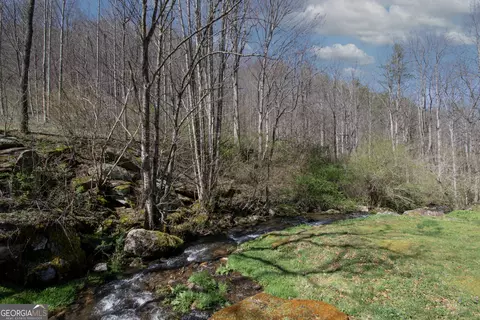 1112 Beech Creek Rd, Robbinsville, NC 28771