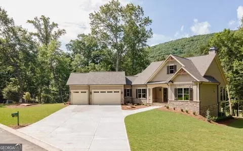 481 Rome Beauty Ln, Clarkesville, GA 30523