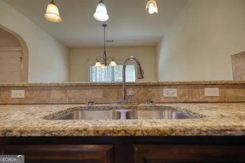 Kitchen - 117 Berkeley Way, Hampton, GA 30228 photo 3 of 5