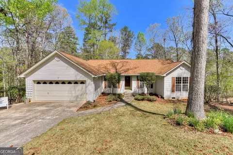 317 Cottonwood Cv, Mccormick, SC 29835