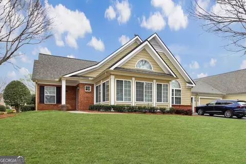 1107 Sweet Apple Cir, Alpharetta, GA 30004