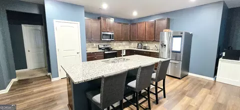 Kitchen - 113 Citadel Dr, Hampton, GA 30228 photo 5 of 5