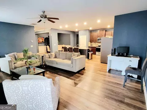Living - 113 Citadel Dr, Hampton, GA 30228 photo 1 of 2