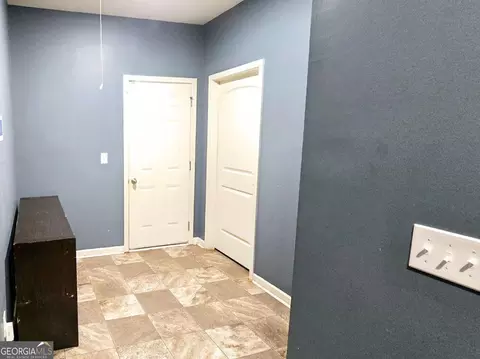 Entry Way - 113 Citadel Dr, Hampton, GA 30228 photo 10 of 19