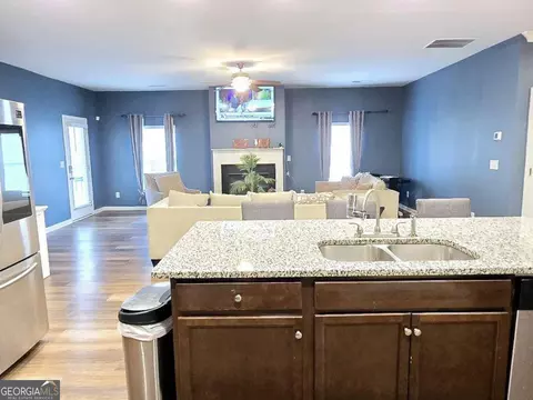 Kitchen - 113 Citadel Dr, Hampton, GA 30228 photo 1 of 5