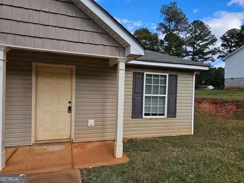 126-128 India Woods Dr, Gray, GA 31032