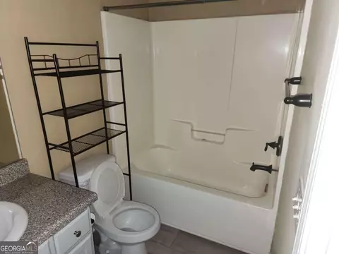 150-152 Arnold Rd, Gray, GA 31032 photo 6