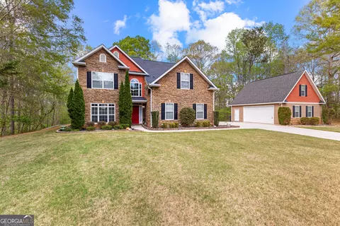 368 Yellowwood Dr, Sharpsburg, GA 30277
