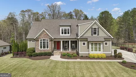325 Sidney Ln, Fayetteville, GA 30215