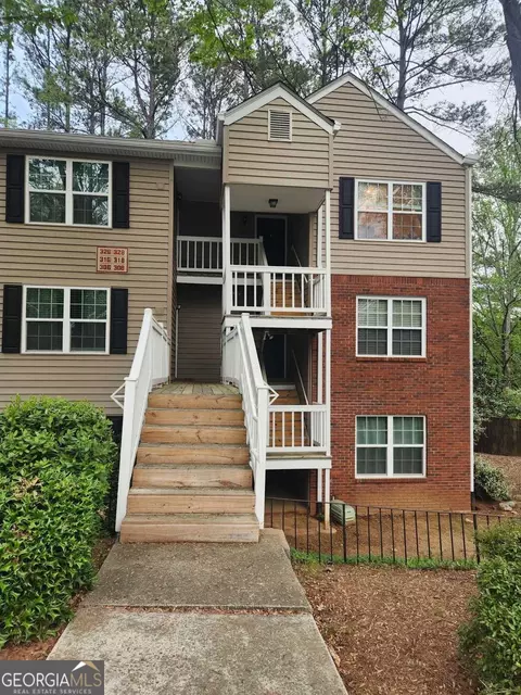 306 Teal Ct, Roswell, GA 30076
