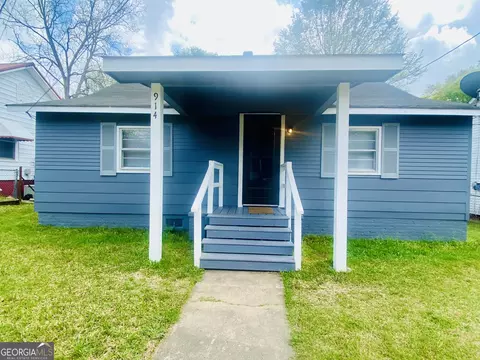 914 Greenville St, Lagrange, GA 30241
