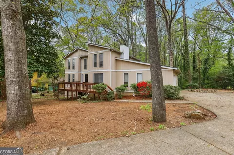 5296 Golfcrest Cir, Stone Mountain, GA 30088
