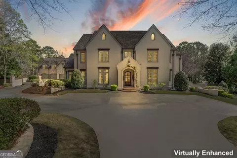140 Newhaven Dr, Fayetteville, GA 30215