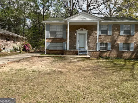 1397 Iron Gate Blvd, Jonesboro, GA 30238