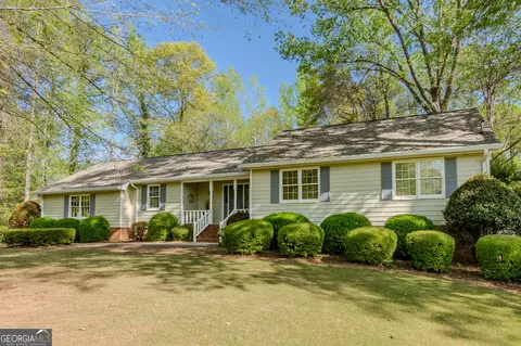 115 Bob White Trl, Fayetteville, GA 30215