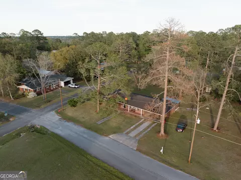 732 Bud St, Blackshear, GA 31516 photo 3