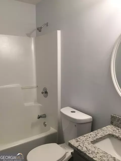 Bath - 25 Dove Pt, Covington, GA 30016 photo 1 of 2