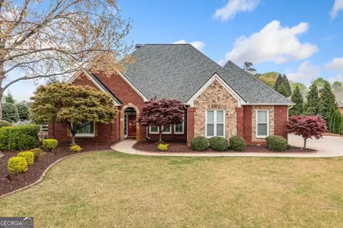 6730 Waterbury Way, Cumming, GA 30040