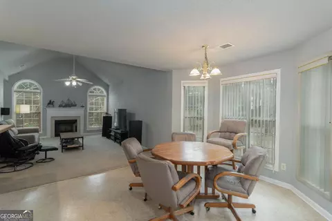 Dining - 12711 Simmons Rd, Hampton, GA 30228 photo 3 of 3