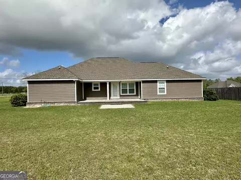 Exterior - 104 Bluff Oak Dr, Brooklet, GA 30415 photo 5 of 9