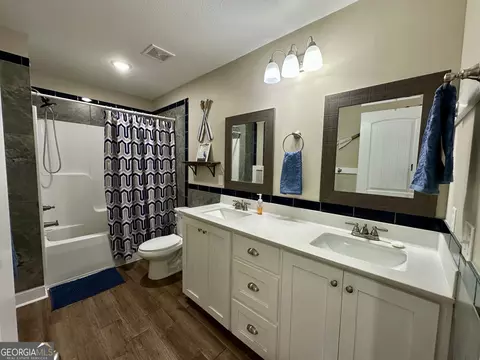 Bath - 104 Bluff Oak Dr, Brooklet, GA 30415 photo 1 of 6