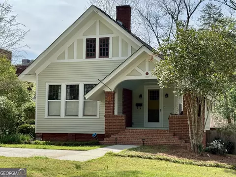 208 Thornton St, Union Point, GA 30669